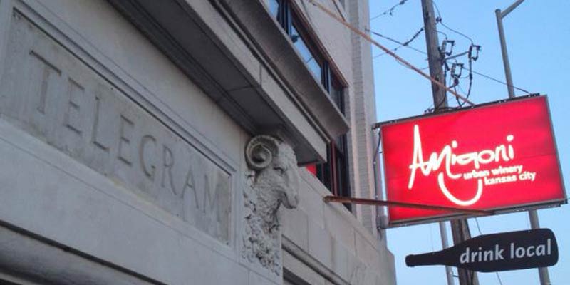 Amigoni Urban Winery – Logo_1