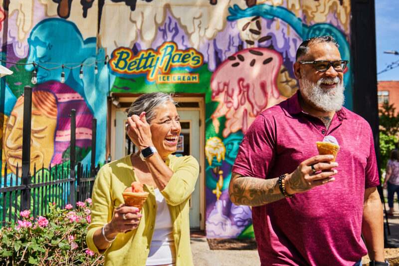 Betty Raes – Pilsen Photo Co-op (1) (2)