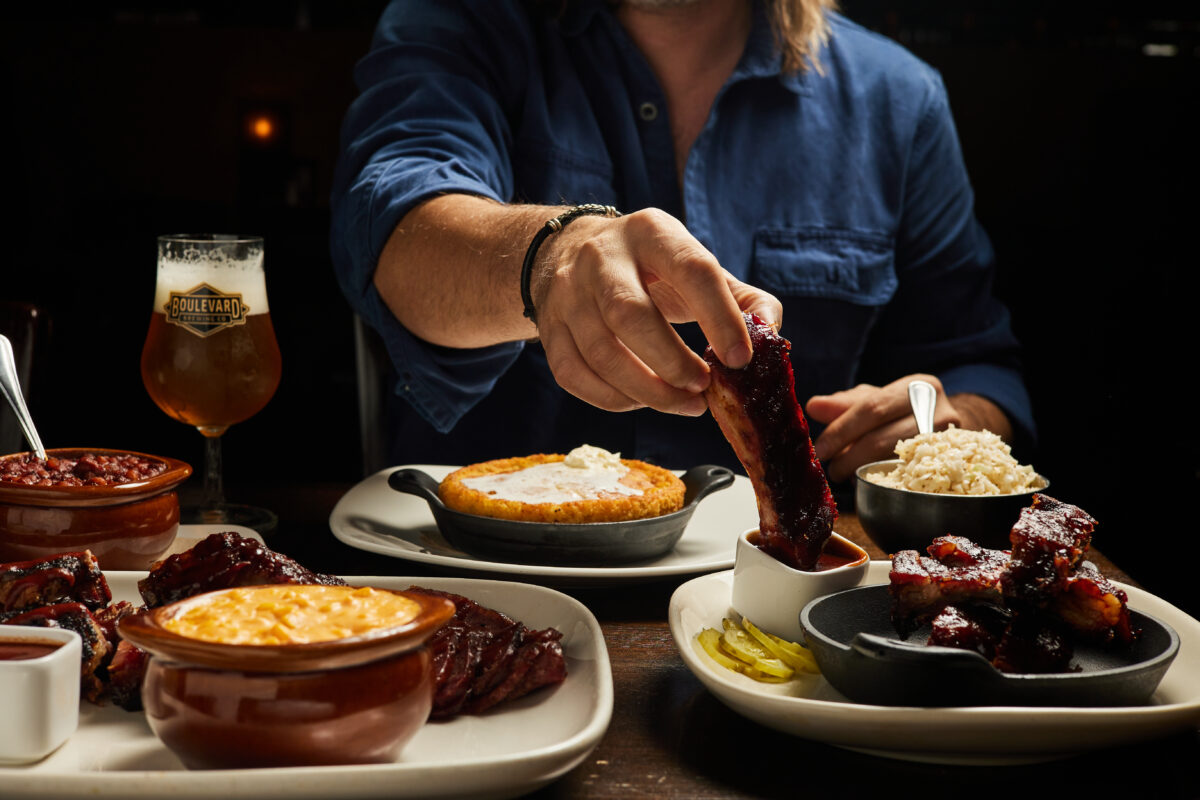 Fiorella’s Jack Stack Barbecue – Pilsen Photo Co-op – KCRW 2022 (27) (2)