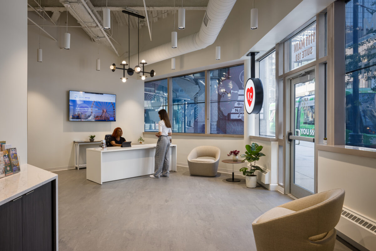 Visit KC Visitor Center – Helix (1)