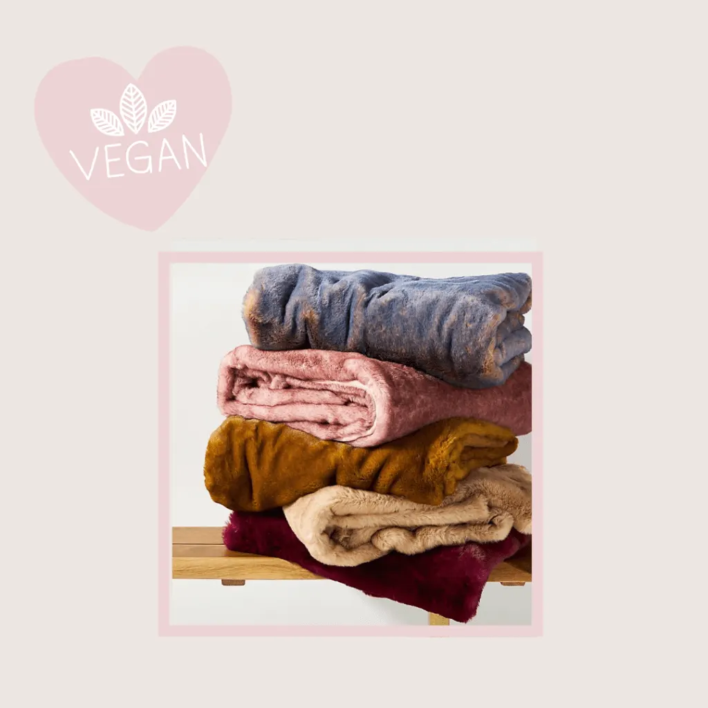 Aleski Faux Fur Throw Blanket | Vegan Christmas Gift Guide